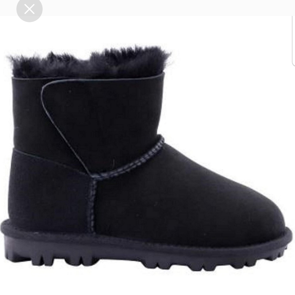 Kirkland Signature Kids Genuine sheepskin Shearling Boots Nwt - Picture 3 of 6